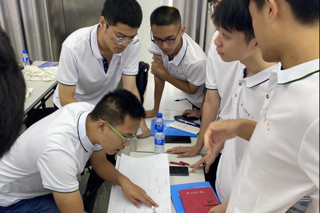 1642992237573641.jpg 1642992237573641.jpg