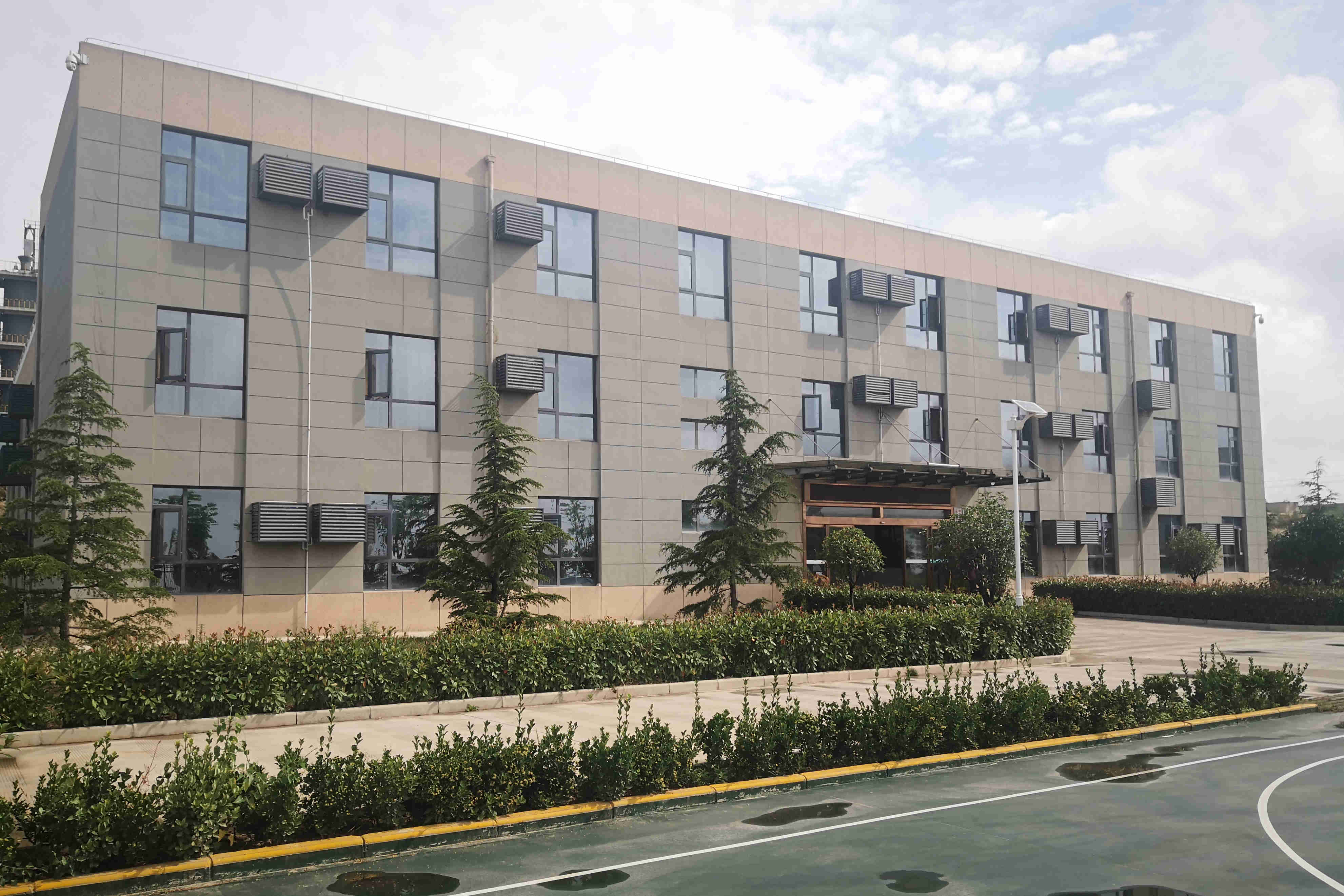 1643075490830791.jpg 1643075490830791.jpg