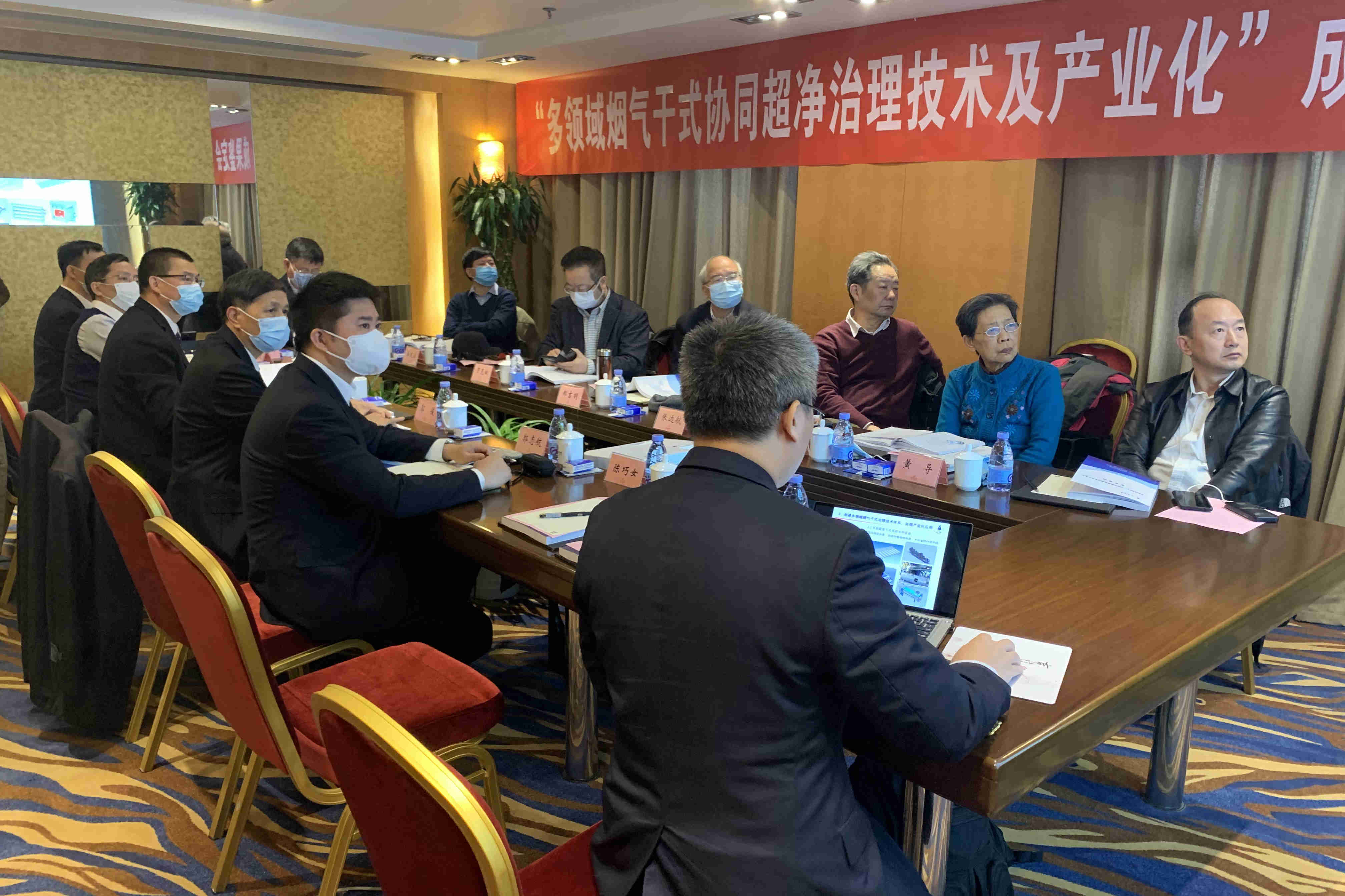 1644458876668829.jpg 1644458876668829.jpg