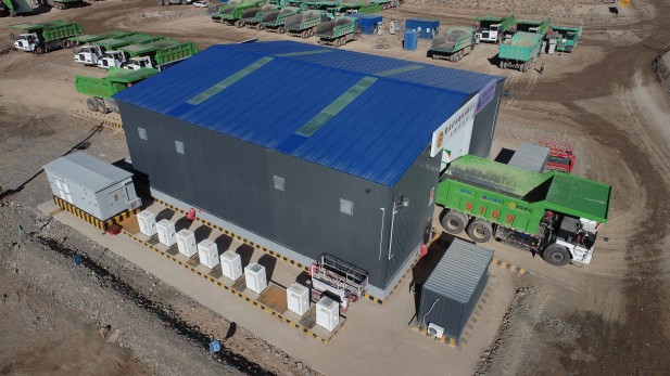 1733446127817084.jpg 矿卡换电站(1).jpg